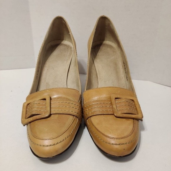 TED BAKER Loafer Buckle Stitched‎ Leather Heels Women's 6 Round Toe Shoes Beige - Picture 6 of 14